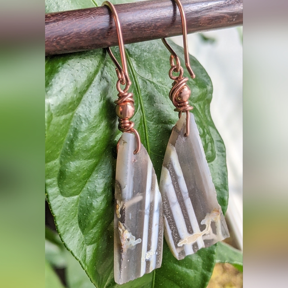 Rare Owyhee Opal Gemstone Earrings Artisan Crafted Copper Design - Picture 13 of 15